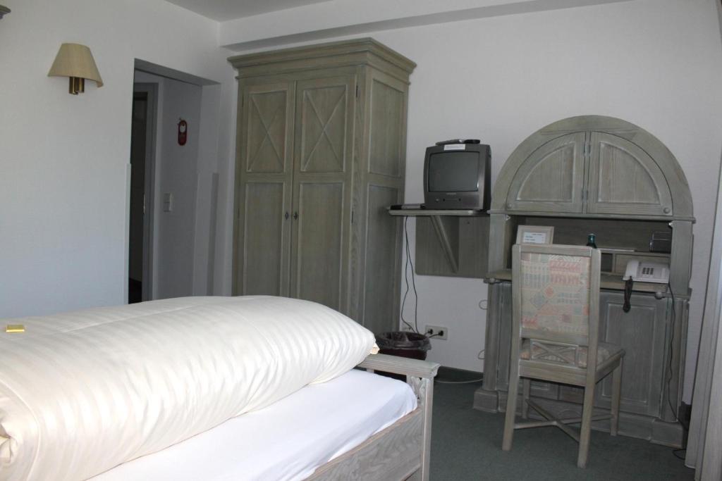 Schloss Neuburg Hotel มอสบาค ห้อง รูปภาพ